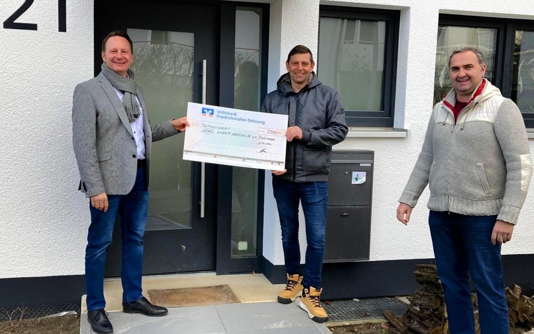 Handwerker spenden an Urmel Kinderkrebshilfe e.V.