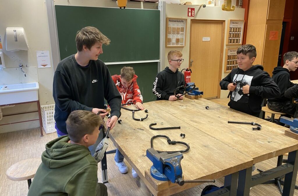 Handwerkertag der Klasse 6 an der GMS