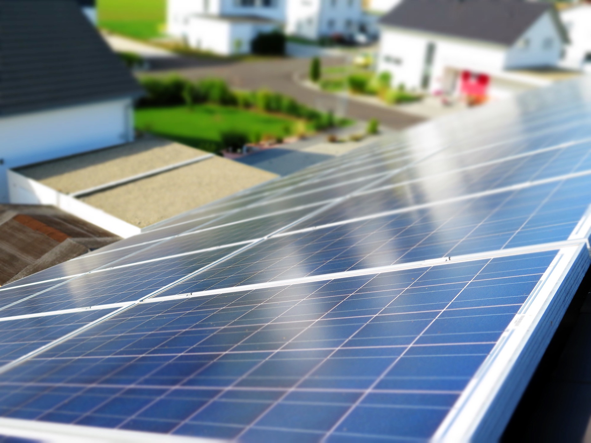 Gerichtsurteil: Solar auf dem Dach nur mit dem Fachbetrieb